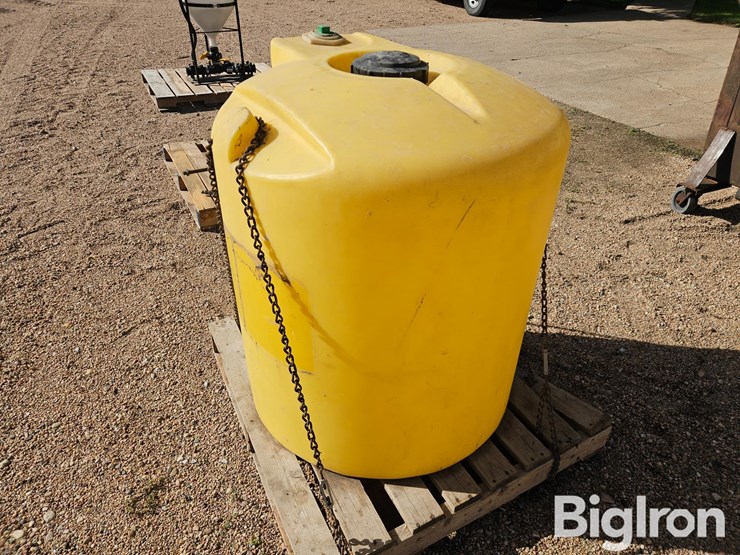 100-gal-poly-liquid-tank-image-4