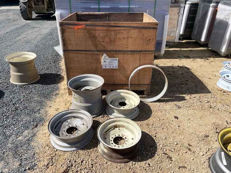 #3025-•-misc.-implement-rims-and-truck-spacer-rings-image-1