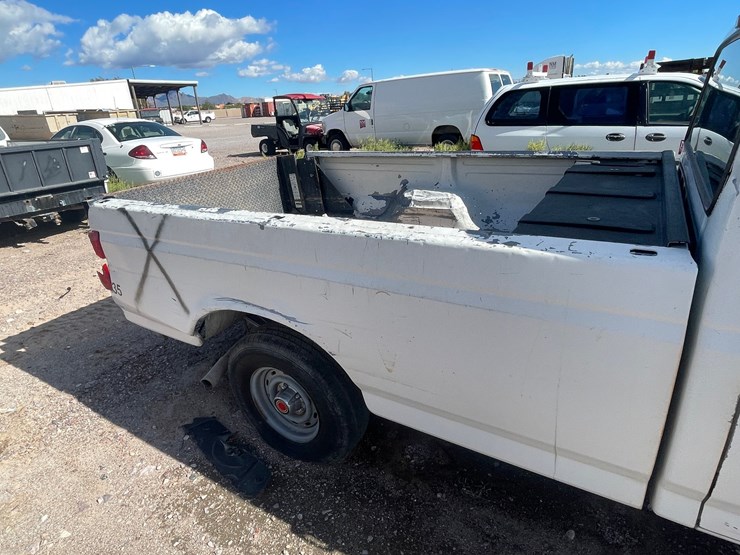 1995-ford-f150-image-23