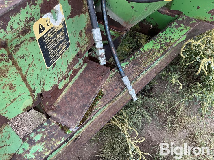 john-deere-1210-image-11
