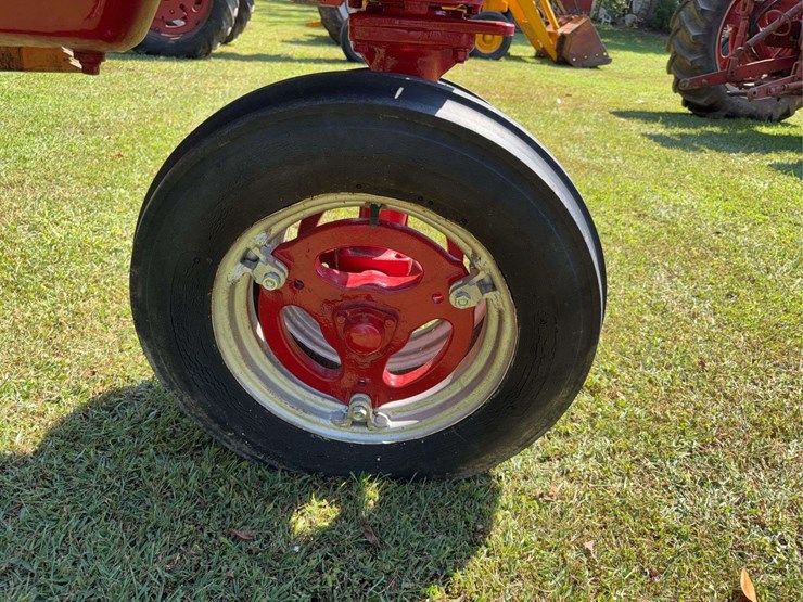 1945-farmall-b-image-10