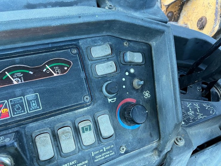 2006-deere-310sg-image-27