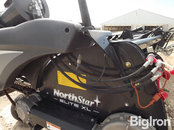 2021-geringhoff-northstar-xl-elite-8r30-corn-head-w/header-cart-image-9