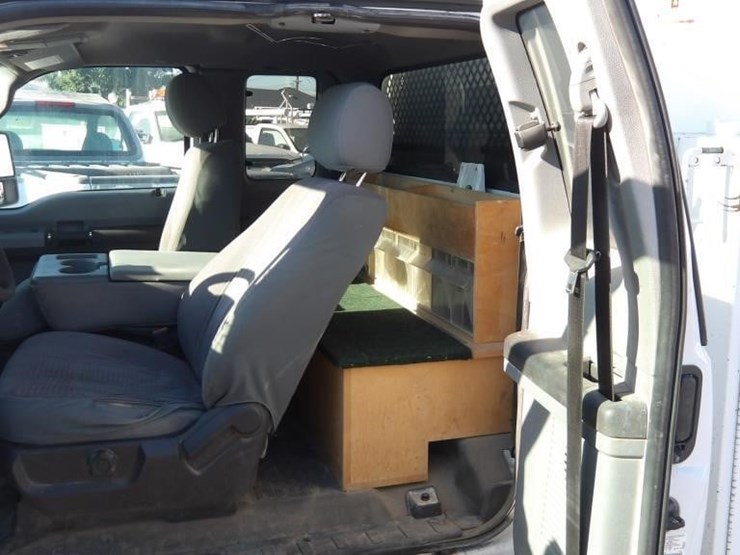 2015-ford-f450-image-17