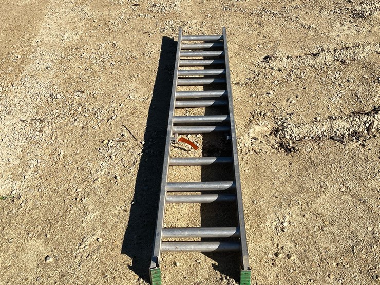 #3023-•-keller-16'-aluminum-extension-ladder-image-2