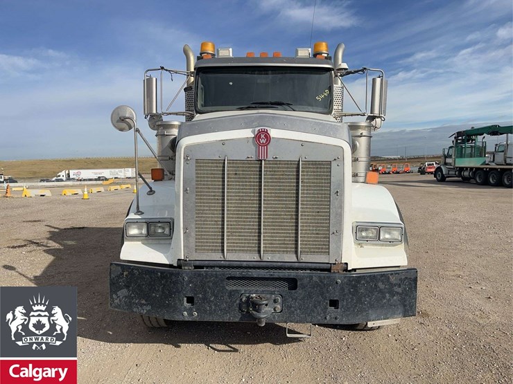 2014-kenworth-t800-image-8