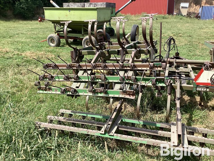john-deere-1010-image-20