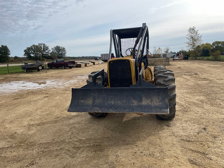 deere-440b-image-2