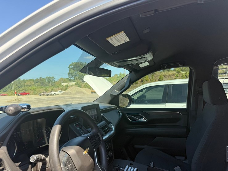 2021-chevrolet-tahoe-image-55