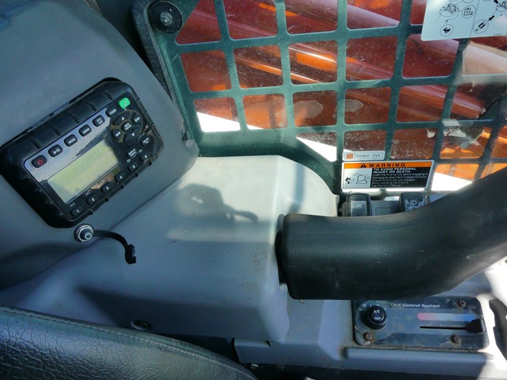 kubota-svl75-2-image-16