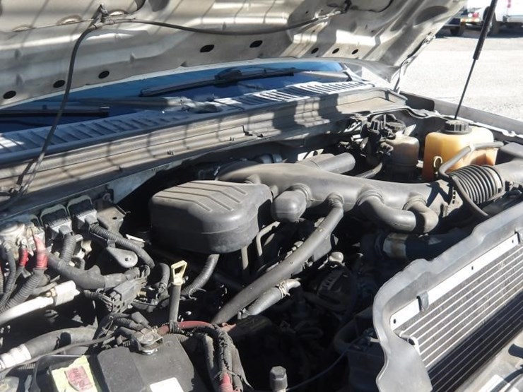 2010-ford-f450-image-8