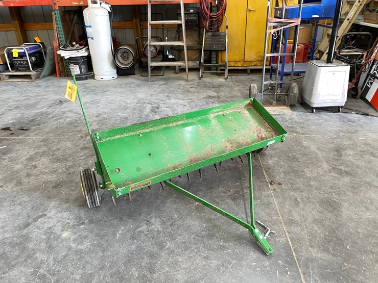 #3002-•-john-deere-yard-dethatcher-image-3