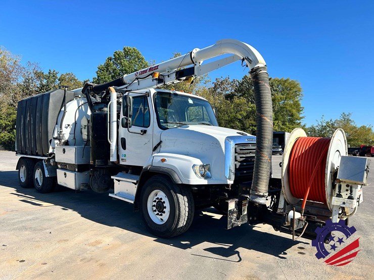 2019-freightliner-114sd-image-7