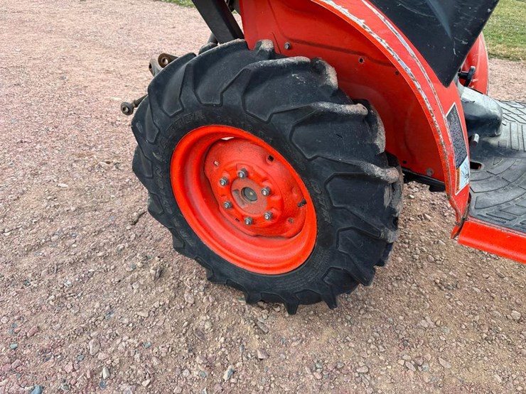 kubota-b2320-image-10