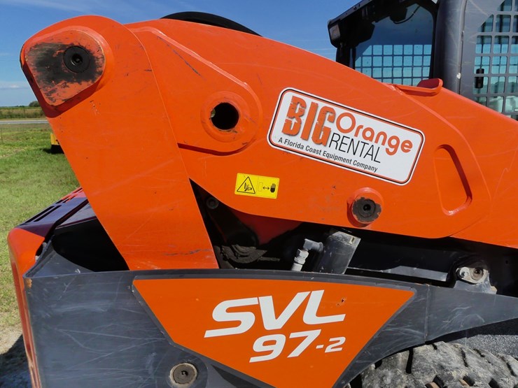 kubota-svl97-2-image-8