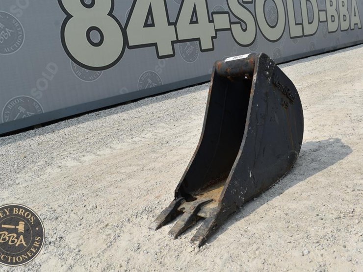 wainroy-backhoe-bucket-46516-image-1