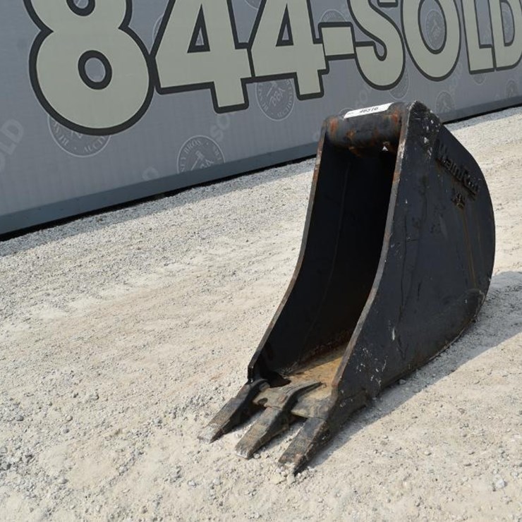 WAINROY BACKHOE BUCKET 46516