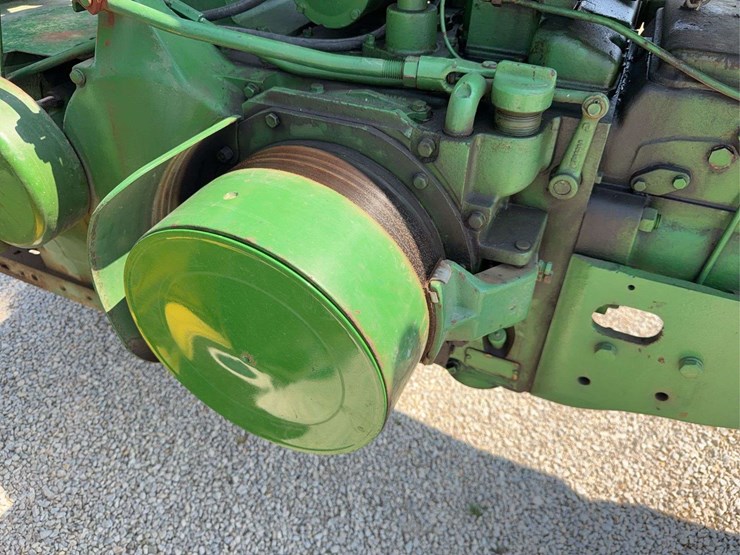 john-deere-730-image-36
