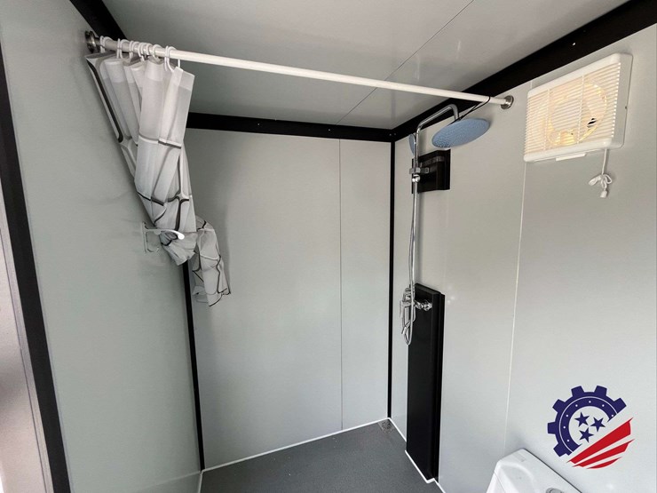 unused-2026-k1522-portable-restroom-image-13