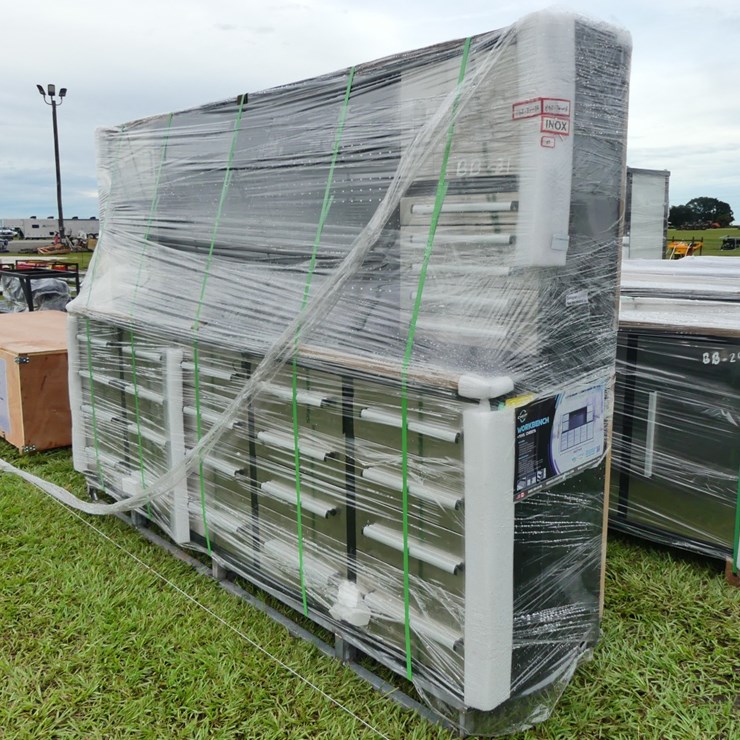Chery 9' 30 Drawer Toolbox