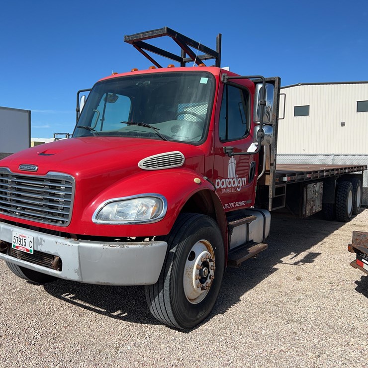 2007 Freightliner M2 Business Class