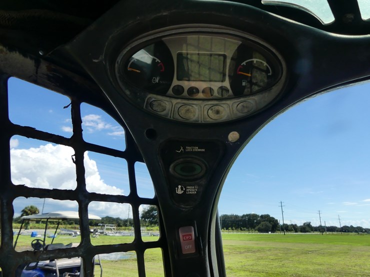 2019-bobcat-t550-image-14
