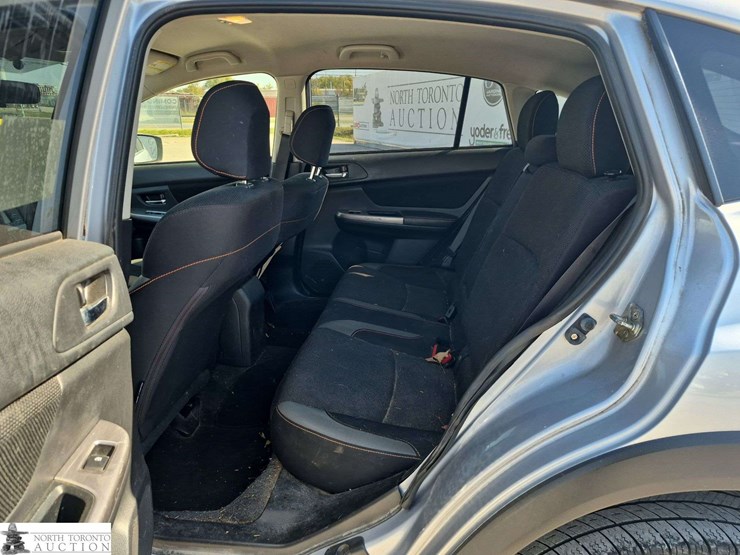 2016-subaru-crosstrek-image-14