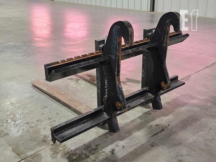 caterpillar-910-image-4