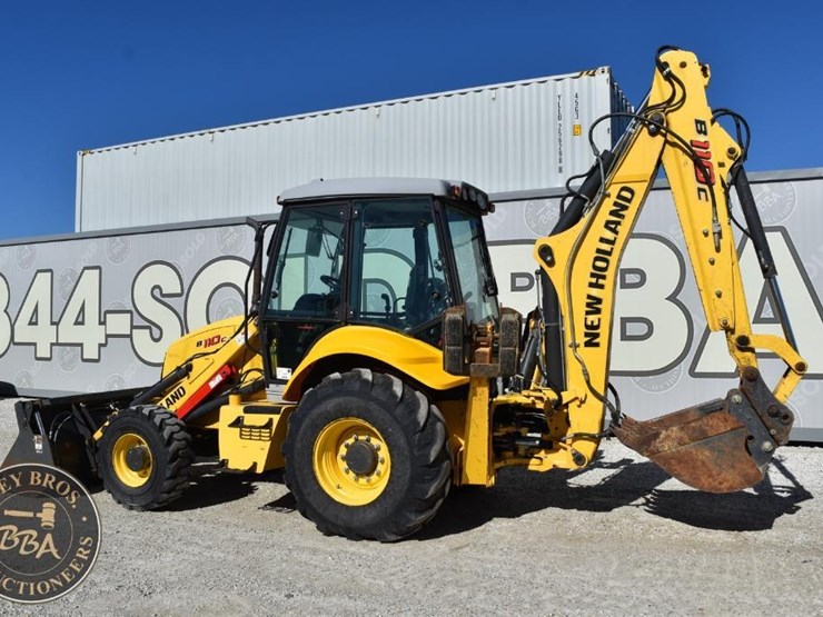 2013-new-holland-b110c-image-16