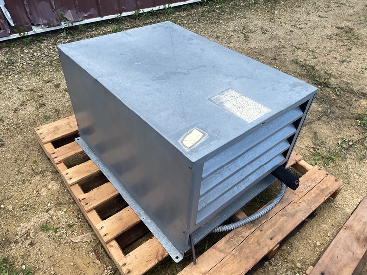 #1269-•-(1)-walk-in-cooler-and-(1)-freezer-image-39