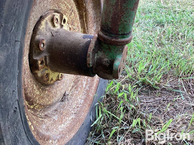 1959-john-deere-630-image-15