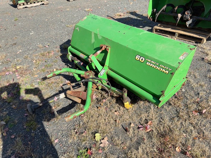 john-deere-1575-image-8