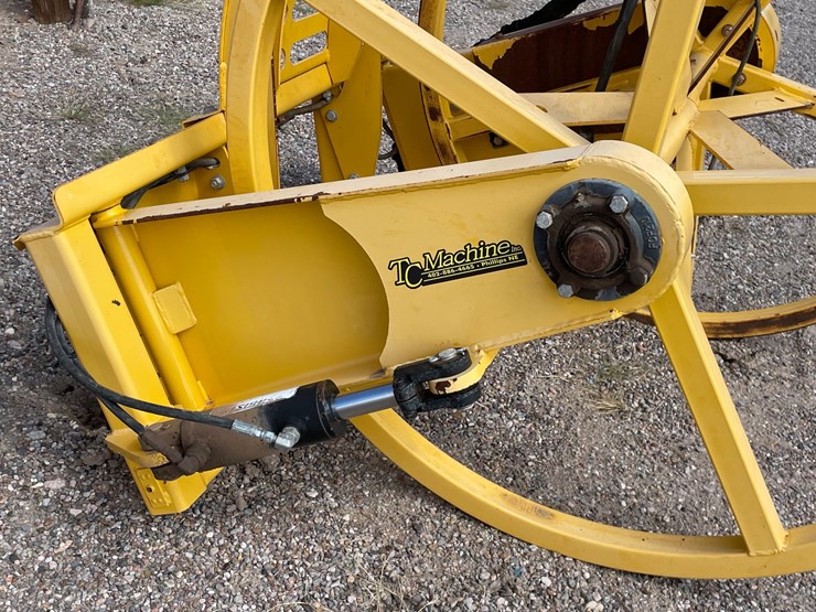 #4642-•-rol-mor-grain-bag-roller-implement-image-20