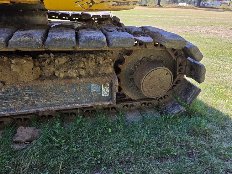 2017-deere-75g-image-37