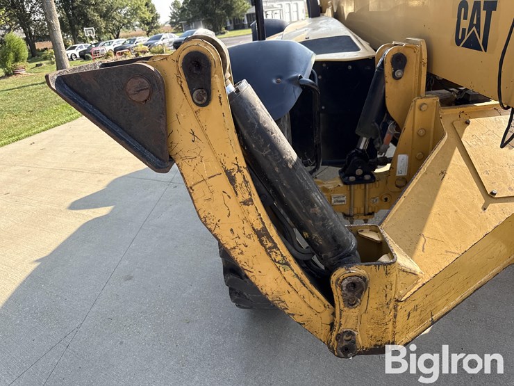2006-caterpillar-th360b-image-16