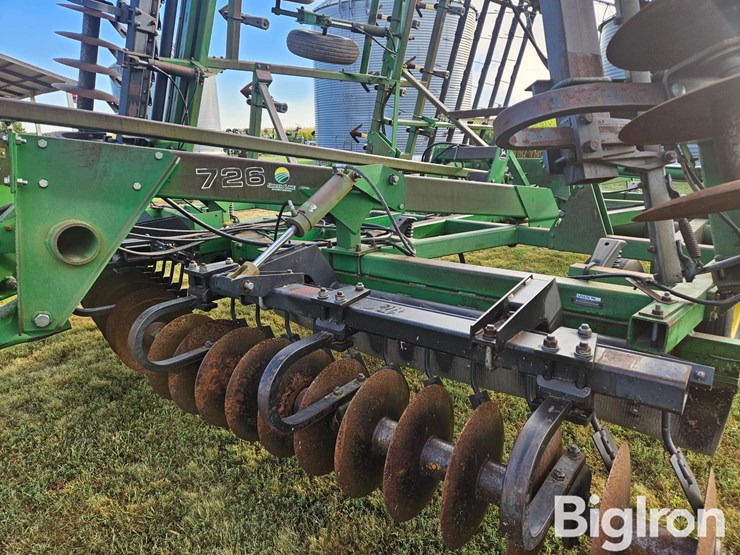 john-deere-726-image-13