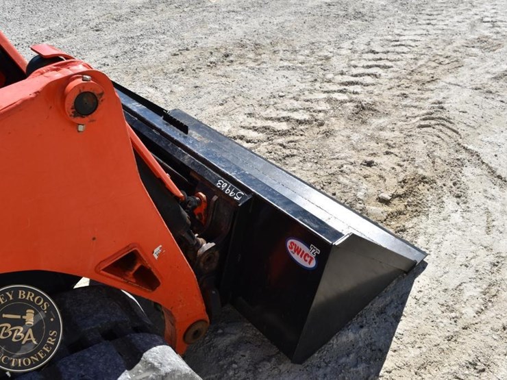 2023-kubota-svl75-2-image-27