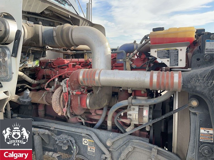 2014-kenworth-t800-image-23