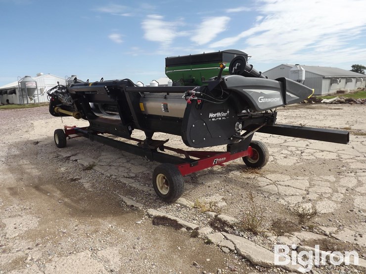 2021-geringhoff-northstar-xl-elite-8r30-corn-head-w/header-cart-image-7