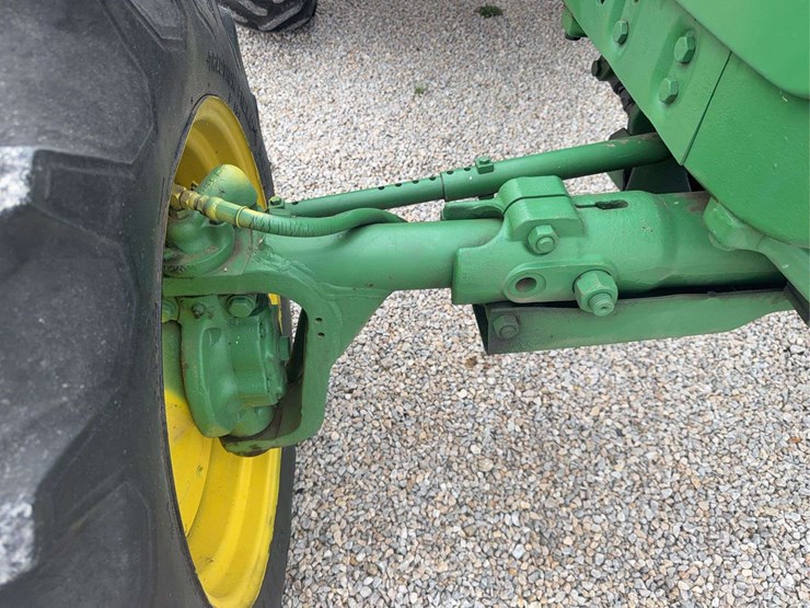 john-deere-3020-image-21