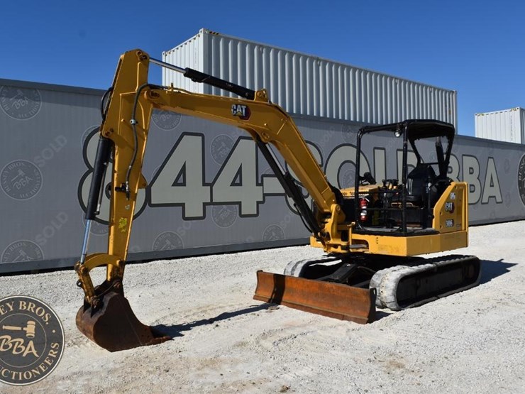 2021-caterpillar-306cr-image-16