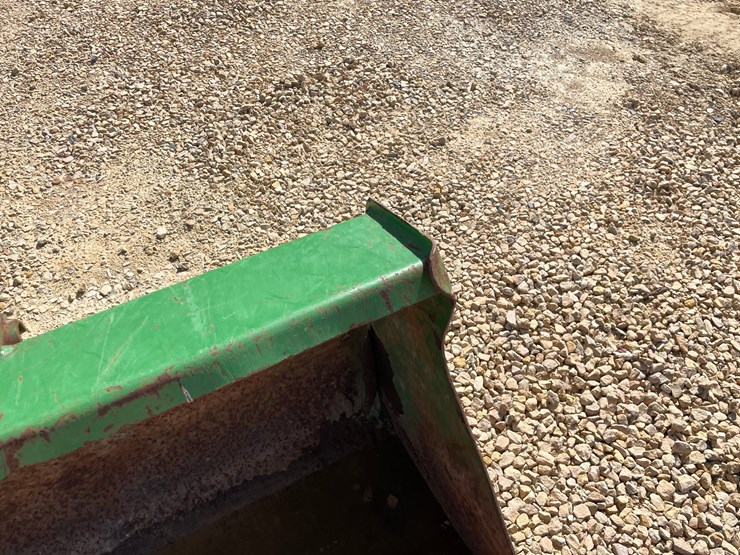 #3012-•-john-deere-bucket-image-10