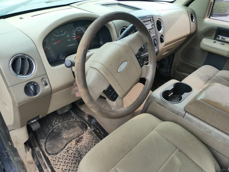 2004-ford-f150-xlt-image-11