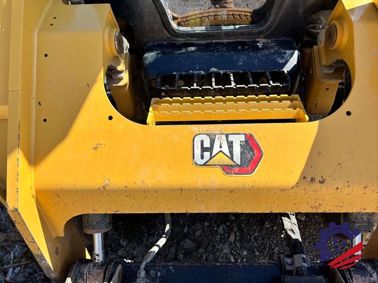 caterpillar-299d3-xe-image-9