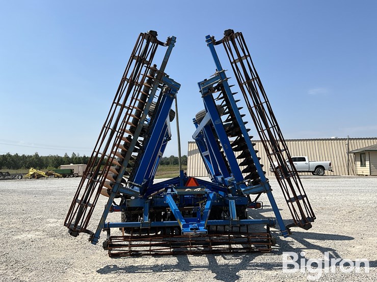 2012-landoll-7431-29-image-6