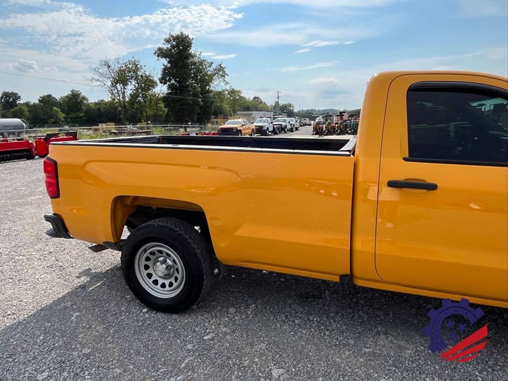 2017-chevrolet-silverado-1500-image-32