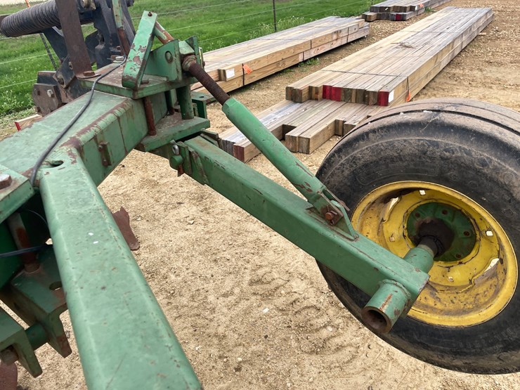 john-deere-915-image-25