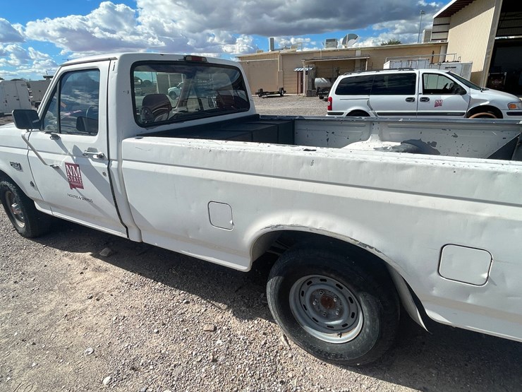 1995-ford-f150-image-11