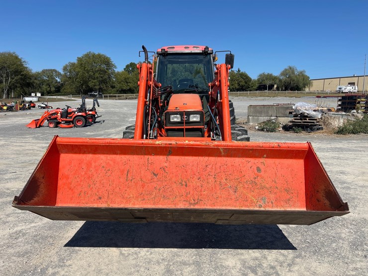 kubota-m105s-image-9
