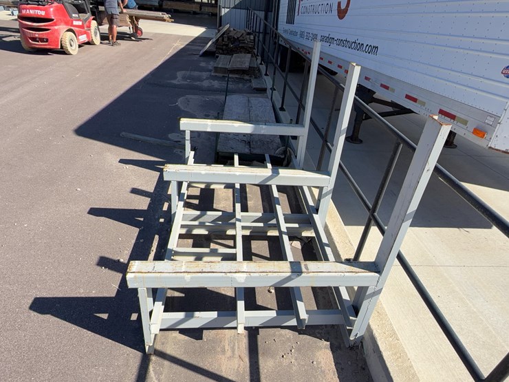 lumber-sorting/pulling-rack-image-4